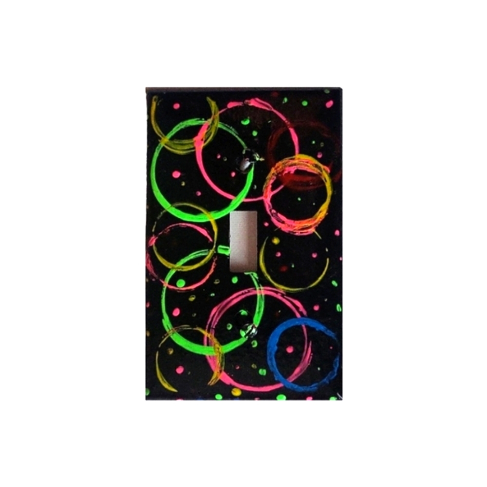 Hand Crafted Abstract Design Single Light Switch Plate - Picture 1 of 2